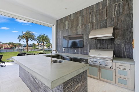 Casa en venta en North Palm Beach, Florida, 7 dormitorios, 736.06 m2 № 1120151 - foto 24