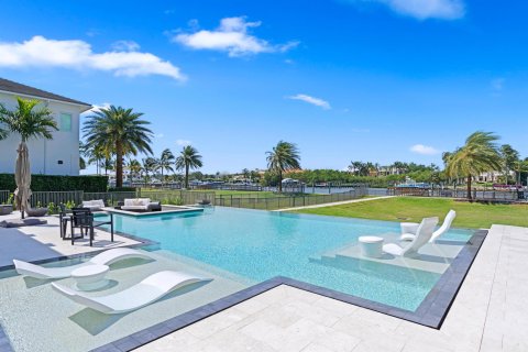 Villa ou maison à vendre à North Palm Beach, Floride: 7 chambres, 736.06 m2 № 1120151 - photo 20