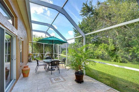 Casa en venta en Tampa, Florida, 4 dormitorios, 179.21 m2 № 1389258 - foto 16