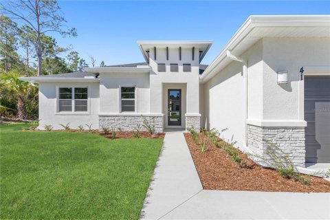 Villa ou maison à vendre à North Port, Floride: 3 chambres, 184.23 m2 № 1285723 - photo 2