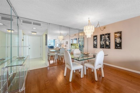 Copropriété à vendre à Hollywood, Floride: 1 chambre, 80.82 m2 № 1003714 - photo 21