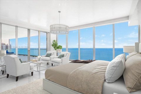 Condominio en venta en Sunny Isles Beach, Florida, 4 dormitorios, 485.14 m2 № 866118 - foto 2