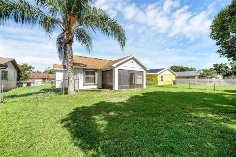 Villa ou maison à louer à Saint Cloud, Floride: 3 chambres, 96.8 m2 № 1371452 - photo 19