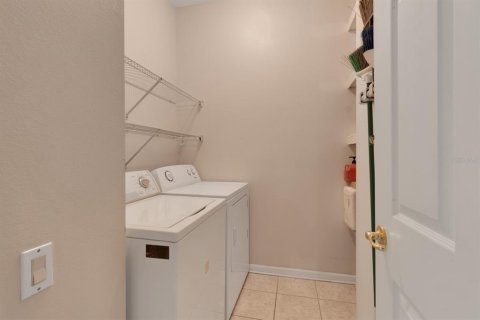 Townhouse in Kissimmee, Florida 2 bedrooms, 140.47 sq.m. № 1273849 - photo 26