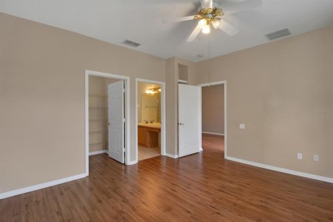 Townhouse in Kissimmee, Florida 2 bedrooms, 140.47 sq.m. № 1273849 - photo 16