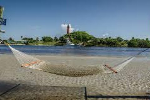 Villa ou maison à louer à Jupiter, Floride: 4 chambres, 188.87 m2 № 860916 - photo 6