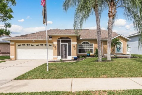 Villa ou maison à vendre à New Port Richey, Floride: 4 chambres, 201.69 m2 № 1370012 - photo 2