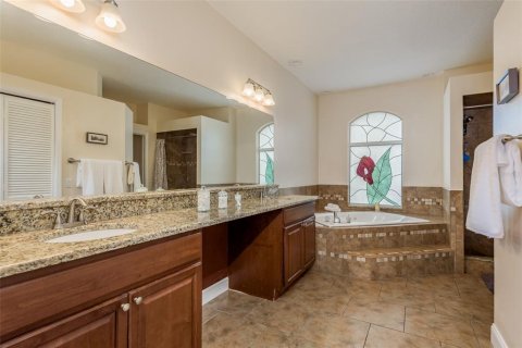 Casa en venta en New Port Richey, Florida, 4 dormitorios, 201.69 m2 № 1370012 - foto 19