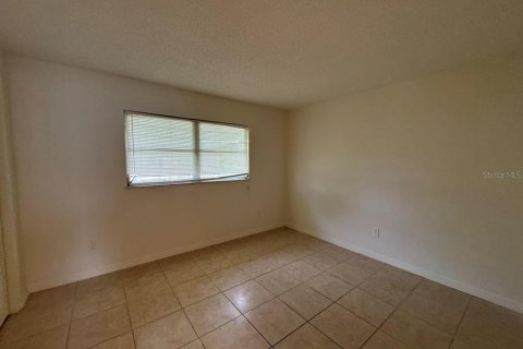 House in Spring Hill, Florida 2 bedrooms, 104.79 sq.m. № 1370276 - photo 7