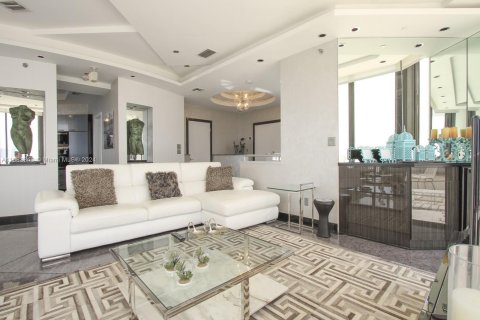 Condo in Aventura, Florida, 3 bedrooms  № 1421407 - photo 11