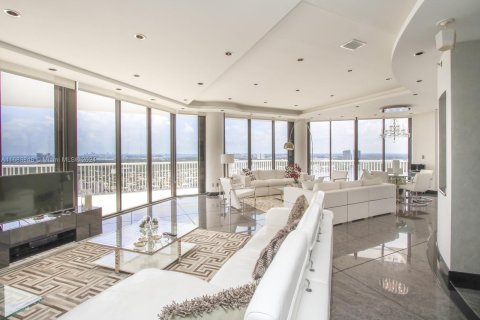 Condo in Aventura, Florida, 3 bedrooms  № 1421407 - photo 10