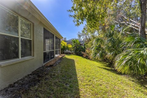 House in Tampa, Florida 4 bedrooms, 215.44 sq.m. № 1426156 - photo 28