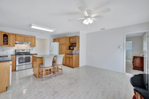 Villa ou maison à vendre à Dania Beach, Floride: 3 chambres, 143.26 m2 № 1171392 - photo 19