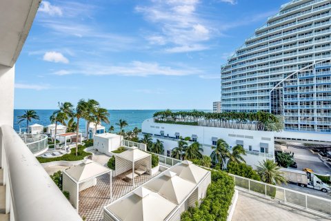 Condominio en venta en Fort Lauderdale, Florida, 49.52 m2 № 763116 - foto 4