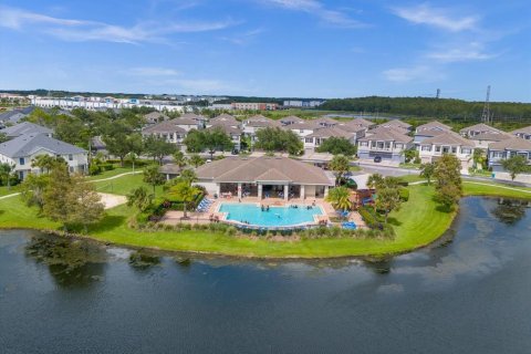 Copropriété à vendre à Orlando, Floride: 2 chambres, 111.48 m2 № 1288708 - photo 23