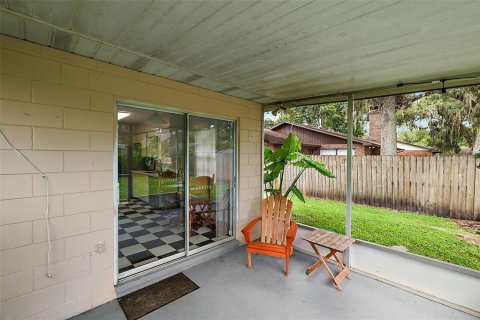 House in Mount Dora, Florida 3 bedrooms, 127.28 sq.m. № 1339341 - photo 28