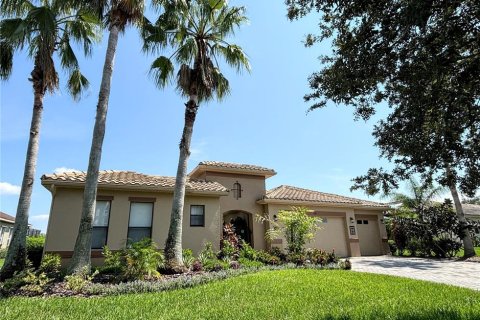 Villa ou maison à vendre à Kissimmee, Floride: 4 chambres, 271 m2 № 1339375 - photo 2