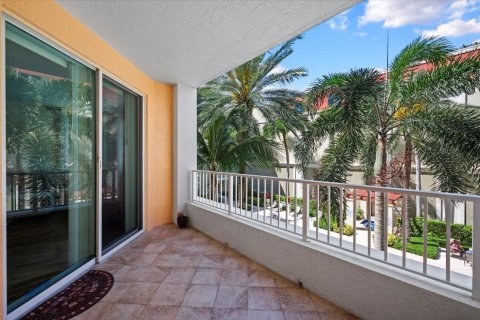 Condo in Lantana, Florida, 3 bedrooms  № 1100244 - photo 17