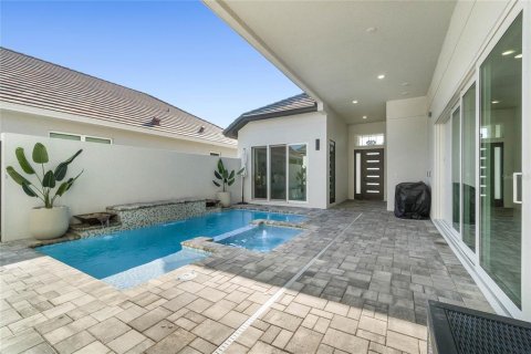 Villa ou maison à vendre à Davenport, Floride: 4 chambres, 235.69 m2 № 1371526 - photo 3