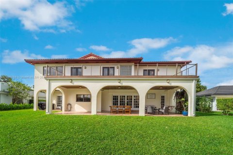 Villa ou maison à vendre à Hialeah, Floride: 4 chambres, 412.49 m2 № 883743 - photo 26