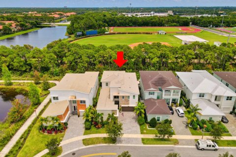 Villa ou maison à vendre à Palm Beach Gardens, Floride: 6 chambres, 449.55 m2 № 544360 - photo 19