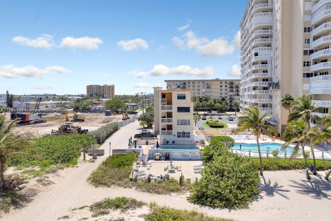 Hotel en venta en Pompano Beach, Florida № 1269210 - foto 6