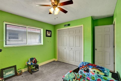 Casa en venta en West Park, Florida, 3 dormitorios, 131.83 m2 № 883705 - foto 23