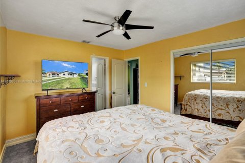 Casa en venta en West Park, Florida, 3 dormitorios, 131.83 m2 № 883705 - foto 15