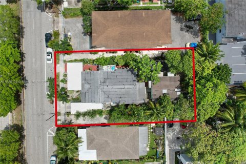 Propiedad comercial en venta en Miami, Florida № 1281942 - foto 21