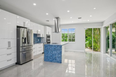 Touwnhouse à vendre à Fort Lauderdale, Floride: 4 chambres, 181.62 m2 № 1360725 - photo 5