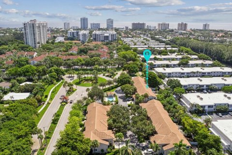 Townhouse in Fort Lauderdale, Florida 4 bedrooms, 181.62 sq.m. № 1360725 - photo 26