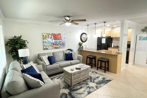 Condominio en alquiler en Saint Pete Beach, Florida, 1 dormitorio, 62.06 m2 № 761521 - foto 7