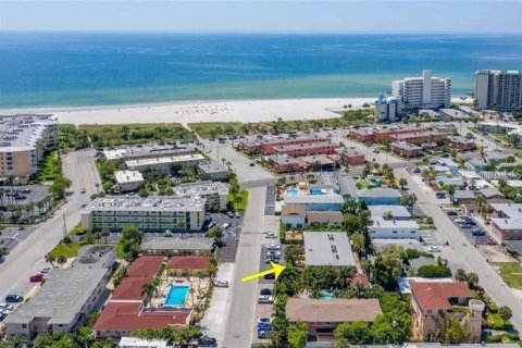 Copropriété à louer à Saint Pete Beach, Floride: 1 chambre, 62.06 m2 № 761521 - photo 5