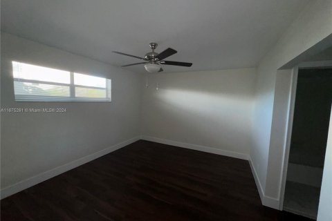 Condominio en venta en Lauderhill, Florida, 2 dormitorios, 83.98 m2 № 1401690 - foto 9