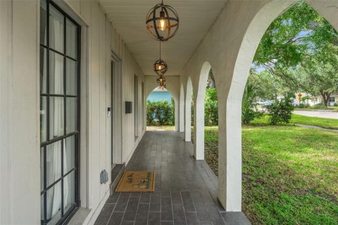 Villa ou maison à vendre à Tampa, Floride: 3 chambres, 151.9 m2 № 1318254 - photo 4