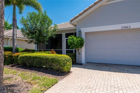 Villa ou maison à vendre à Punta Gorda, Floride: 2 chambres, 157 m2 № 1334306 - photo 4