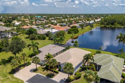 Villa ou maison à vendre à Punta Gorda, Floride: 2 chambres, 157 m2 № 1334306 - photo 3