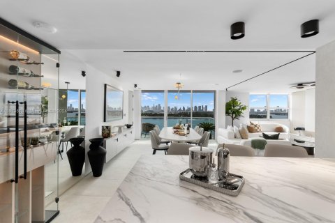 Copropriété à vendre à Miami Beach, Floride: 3 chambres, 169.45 m2 № 1235904 - photo 1