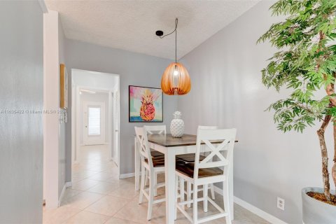 Copropriété à vendre à Hallandale Beach, Floride: 1 chambre, 58.06 m2 № 1305285 - photo 6