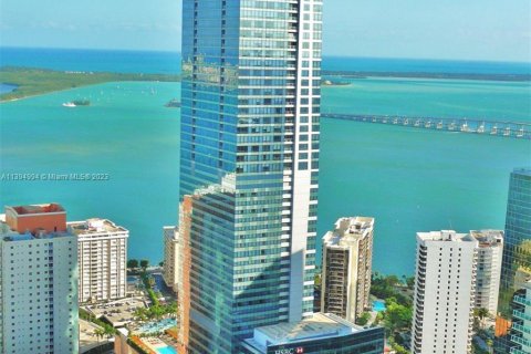 Condominio en venta en Miami, Florida, 1 dormitorio, 103.49 m2 № 527408 - foto 12