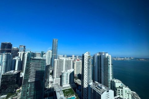 Condominio en venta en Miami, Florida, 1 dormitorio, 103.49 m2 № 527408 - foto 2