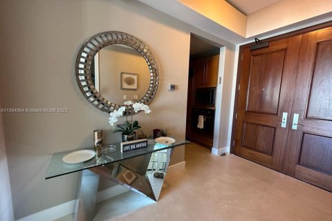 Condo in Miami, Florida, 1 bedroom  № 527408 - photo 3