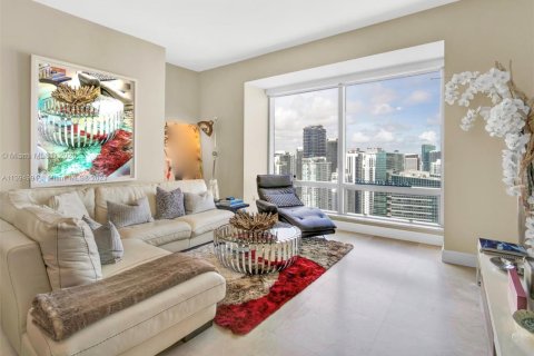 Condominio en venta en Miami, Florida, 1 dormitorio, 103.49 m2 № 527408 - foto 5