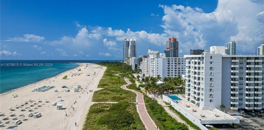 Condo in Miami Beach, Florida, 1 bedroom  № 1409213