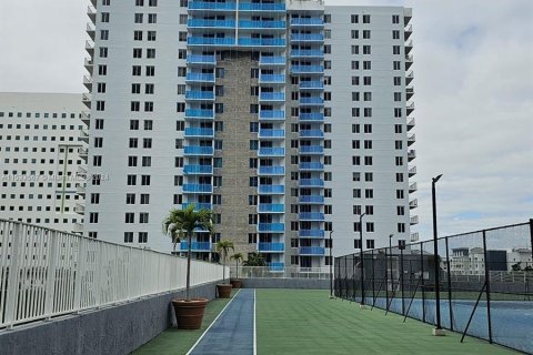 Купить кондоминиум в Майами, Флорида 1 спальня, 55.09м2, № 1011431 - фото 12