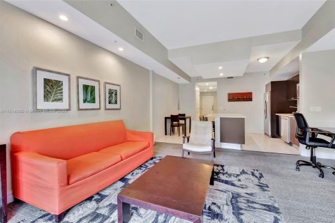 Copropriété à vendre à Doral, Floride: 3 chambres, 192.31 m2 № 948660 - photo 3