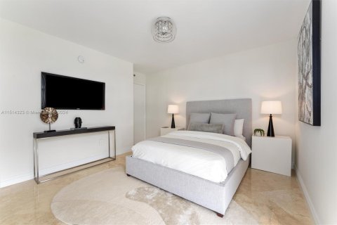 Condo in Sunny Isles Beach, Florida, 3 bedrooms  № 948707 - photo 17