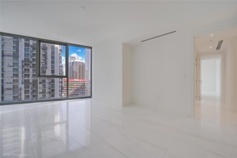 Condo in Miami, Florida, 3 bedrooms  № 1386180 - photo 15