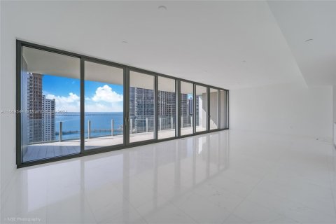 Condo in Miami, Florida, 3 bedrooms  № 1386180 - photo 7