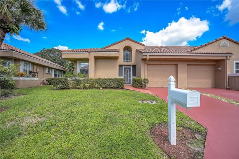 Villa ou maison à vendre à Boca Raton, Floride: 2 chambres, 144.46 m2 № 1386182 - photo 1